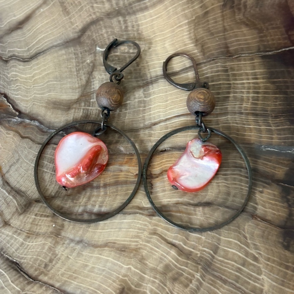 Set/2 Shell Beaded Handmade Earrings - Picture 4 of 7